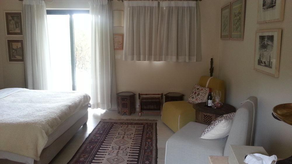 Shulamit Yard Hotel Rosh Pinna Buitenkant foto