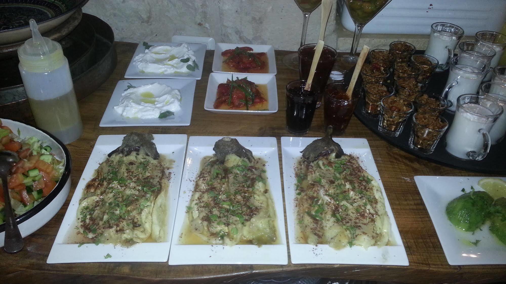 Shulamit Yard Hotel Rosh Pinna Buitenkant foto