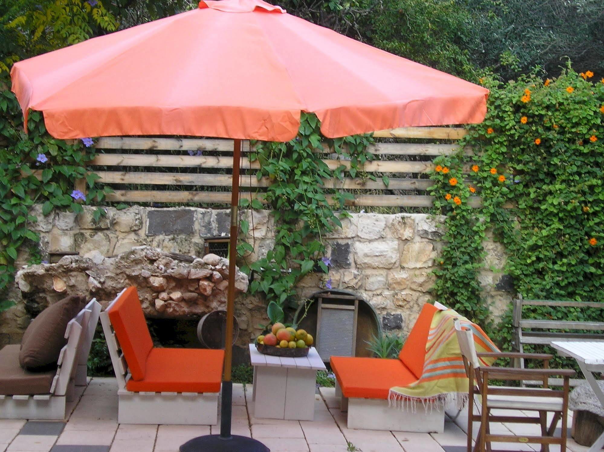 Shulamit Yard Hotel Rosh Pinna Buitenkant foto
