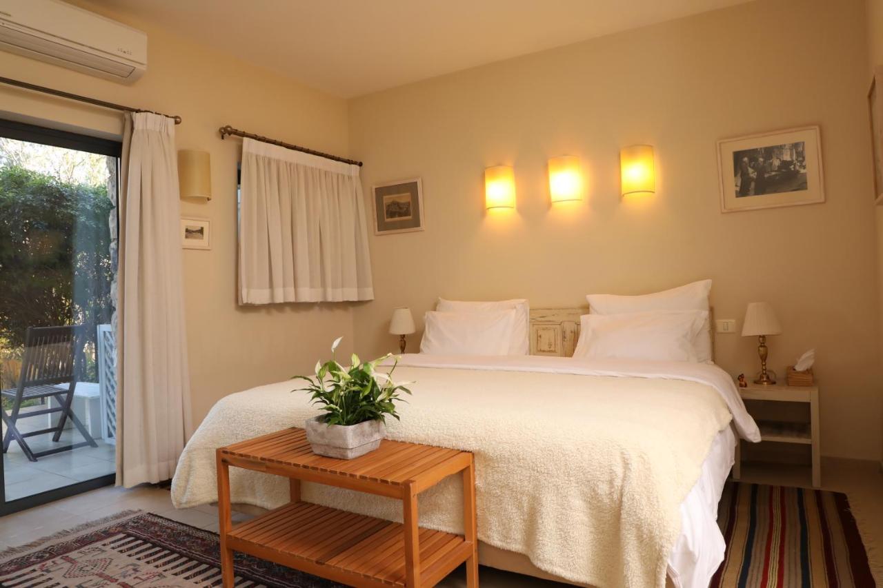Shulamit Yard Hotel Rosh Pinna Buitenkant foto