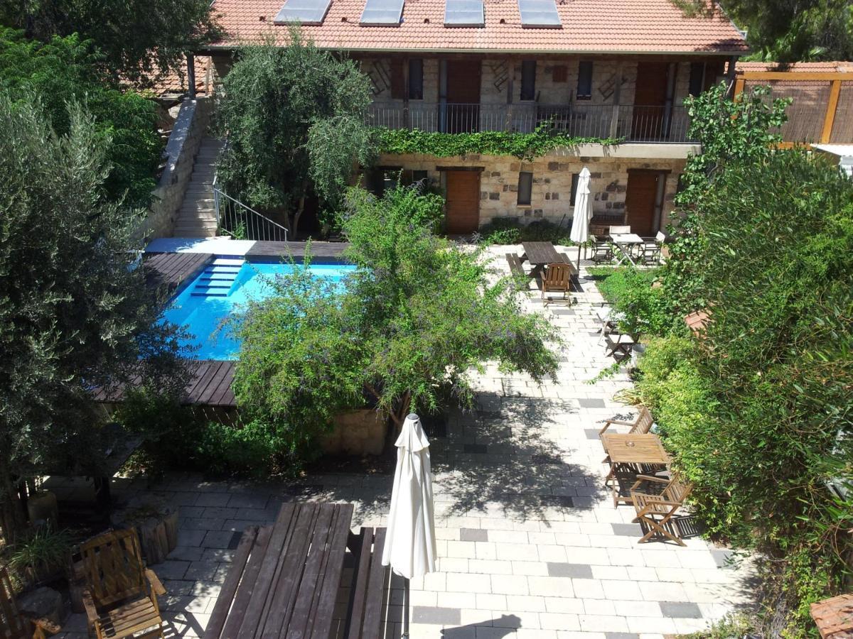 Shulamit Yard Hotel Rosh Pinna Kamer foto