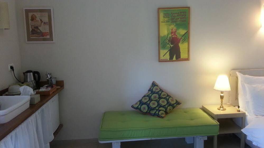 Shulamit Yard Hotel Rosh Pinna Buitenkant foto